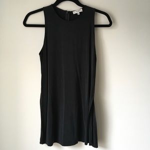 Aritzia Babaton Black Sleeveless Top XXS